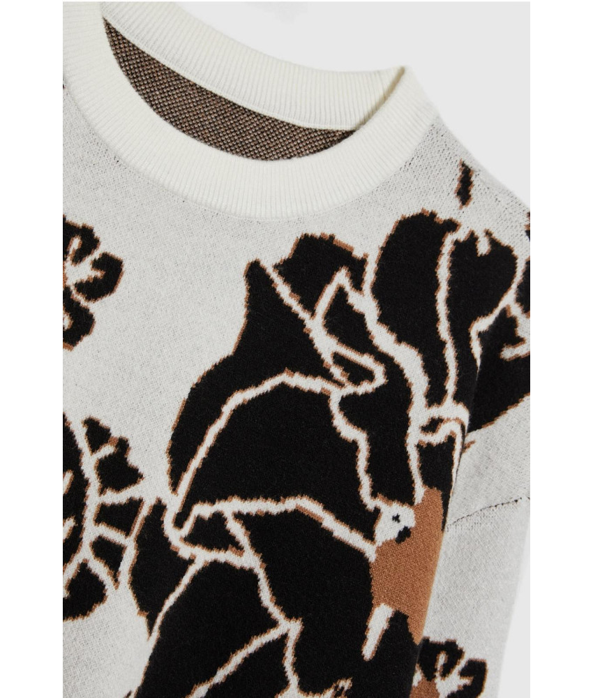 ΠΛΕΚΤΟ ΦΛΟΡΑΛ ΠΟΥΛΟΒΕΡ ΣΕ ΛΕΥΚΗ ΒΑΣΗ 